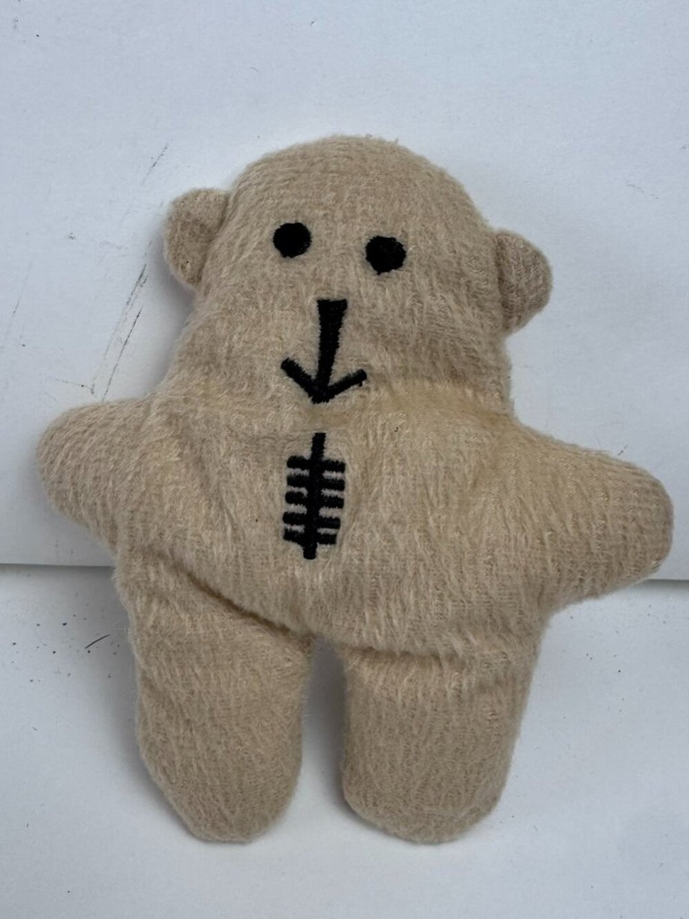 Vintage Handmade Knit Tan Teddy Bear Plush Stitched Arrow Chest Small Toy 5.5"